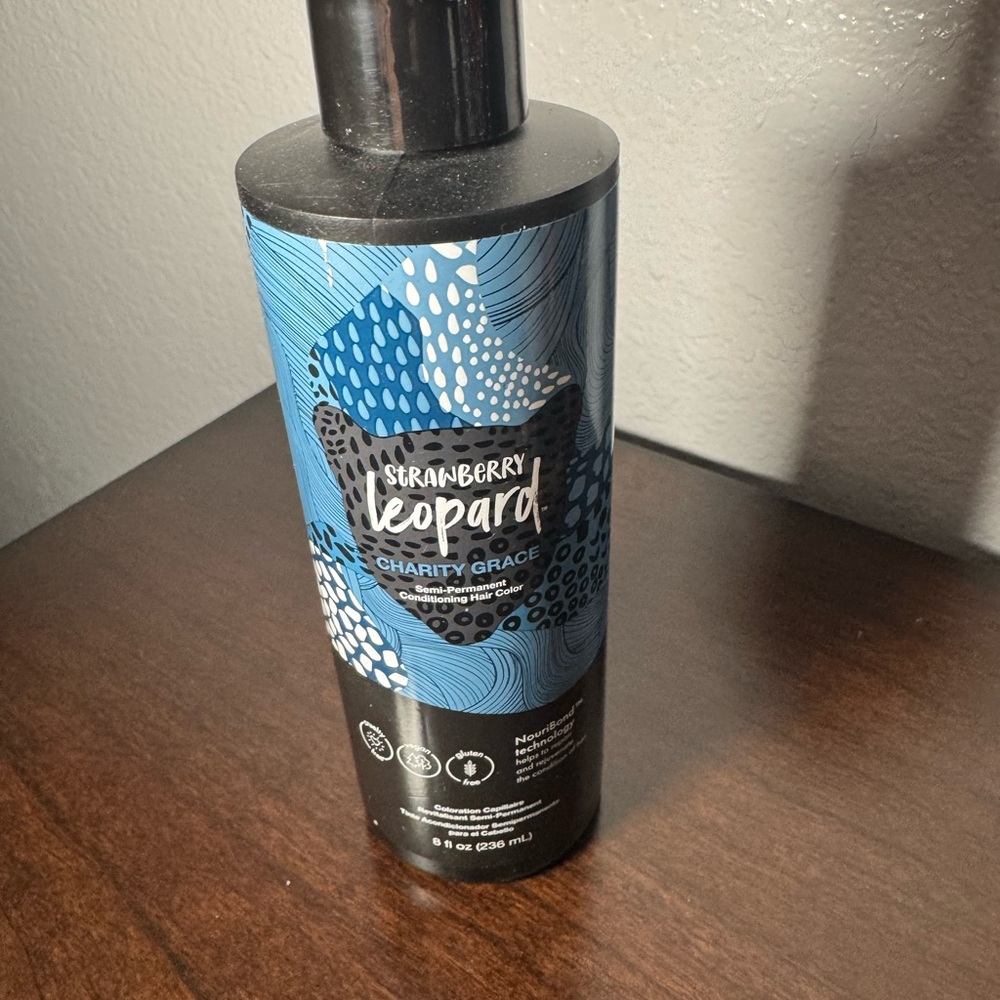 Blue & Black Body Wash